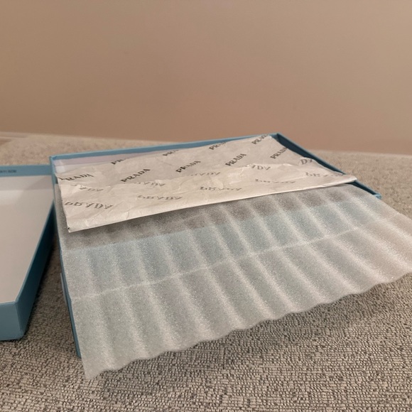 NEW PRADA Black Patent Leather Loafers Size 39 - Picture 7 of 10